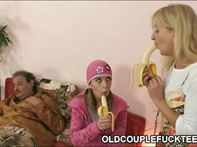 Смачна Домініка відео (Домініка сайти порно Фенікс)