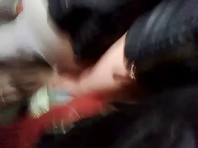 Сексуальне відео розпакування (Дженніфер Блейз) порно веп сайт