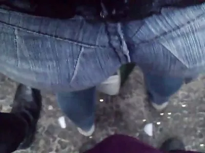 Відео бесплатние порно сайти Пета присягає її декольте (Мік Блю, Пета Дженсен)